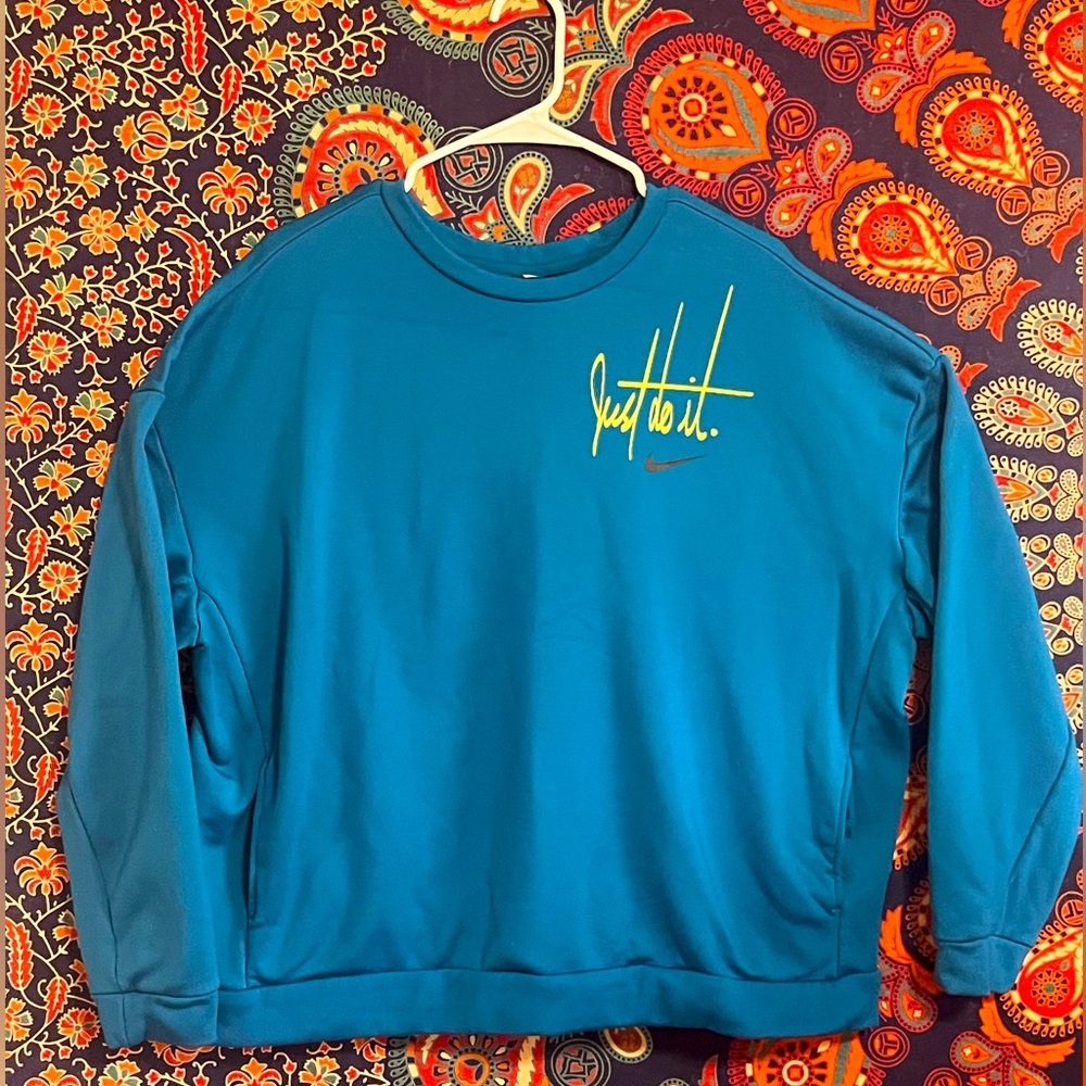 Women’s Teal “Just do it” Nike Sweat shirt (with pockets!!!)